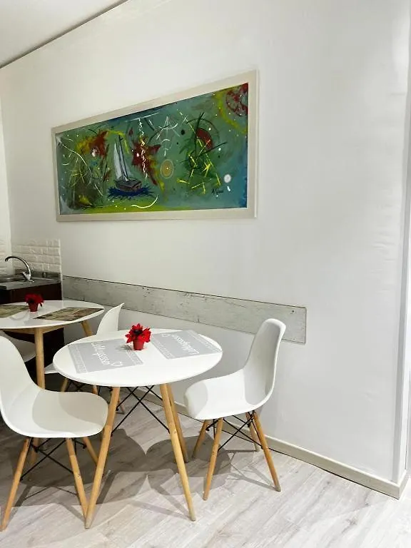 La Casa Di Nonna Emma - Affittacamere Palermo 0*,  Italia
